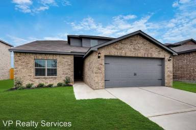 Main picture of 2104 Belmont Ln