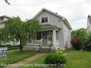 Main picture of 3919 Warsaw St