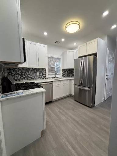 Main picture of 811 S 13th St