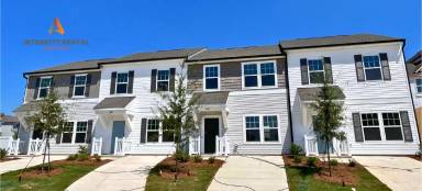 Main picture of 11048 Woodland Creek Way