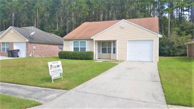 Main picture of 26 Stalwick Dr