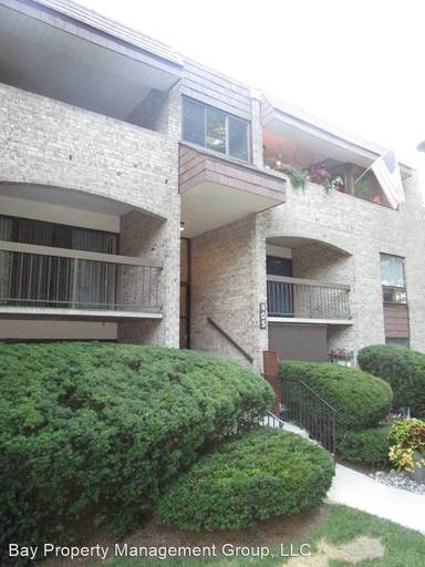 Main picture of 405 Christopher Ave