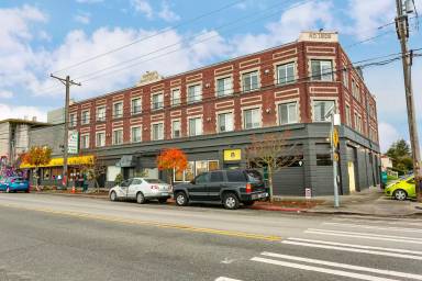 Main picture of 3502 McKinley Ave