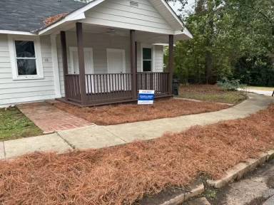 Main picture of 18 Woodland Cir