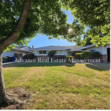 Main picture of 7320 S Land Park Dr