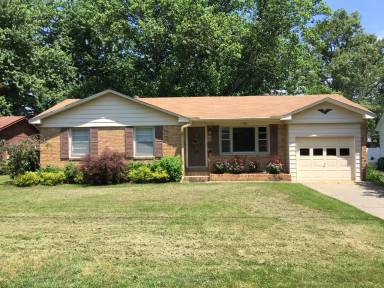 Main picture of 1710 Miller Ave