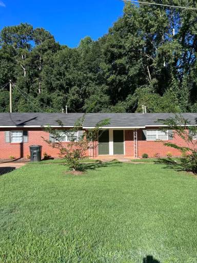 Main picture of 1102 N 1st St