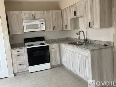 Main picture of 2118 McKinley St