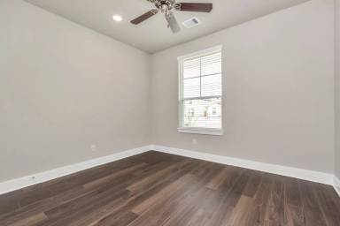 Main picture of 1206 Scarlet Creek Dr