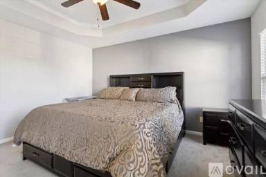 Main picture of 4968 Limestone Ave