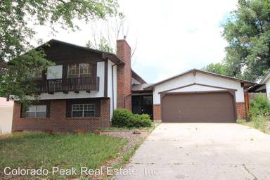Main picture of 1410 Tesla Dr