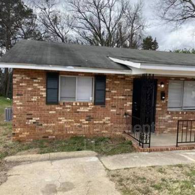 Main picture of 719 Palmetto Ave