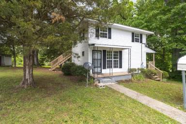 Main picture of 513 Benton Cir