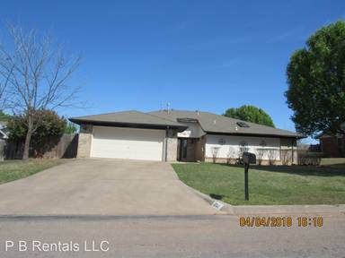 Main picture of 212 SW 78th St