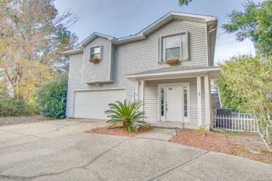 Main picture of 2974 Duke Dr