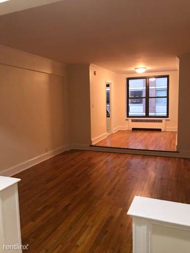Main picture of 124 E 24th St