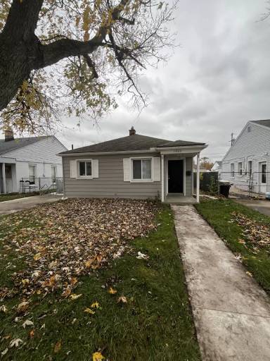 Main picture of 13162 Pearl St