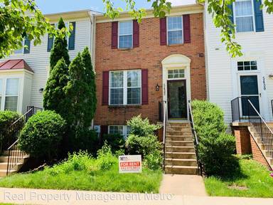 Main picture of 5432 Lyndale Way