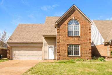 Main picture of 7094 Mirage Ln