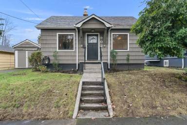 Main picture of 9026 N Polk Ave