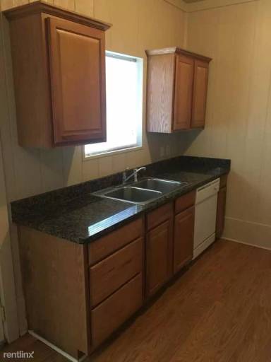 Main picture of 100 Prosper Dr