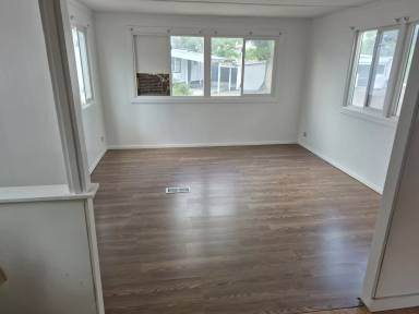 Main picture of 2375 E Main St