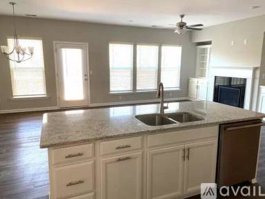 Main picture of 1305 Elderwood Way