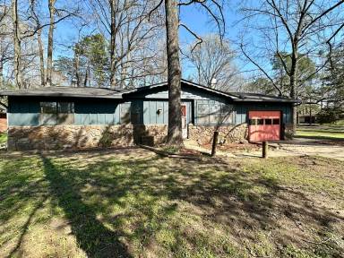 Main picture of 70 W Walker Dr