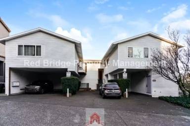 Main picture of 1607 SW Montgomery St