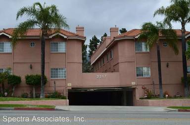 Main picture of 2217 Montrose Ave