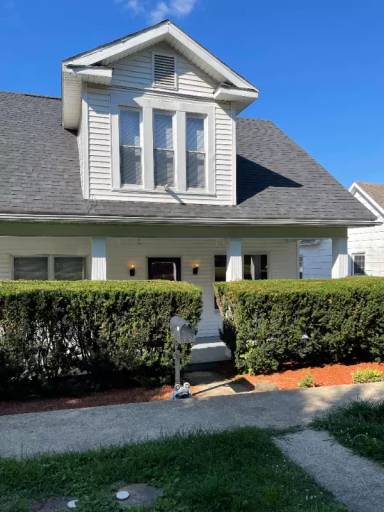 Main picture of 134 Westwood Ave