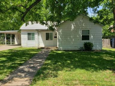Main picture of 732 E 13th Ave