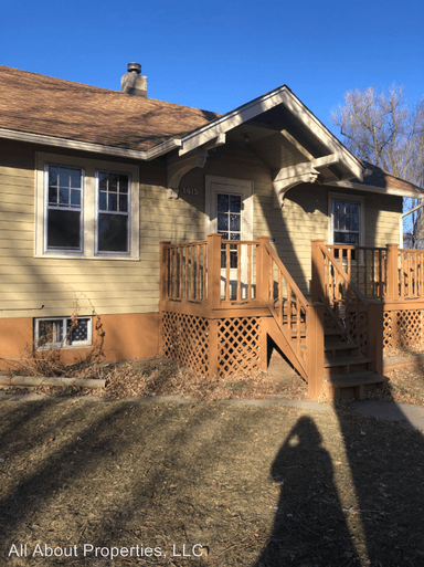 Main picture of 1415 12th St
