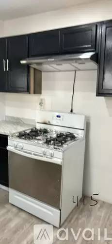 Main picture of 415 Buckler Ave