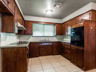 Main picture of 6321 Norman Ave