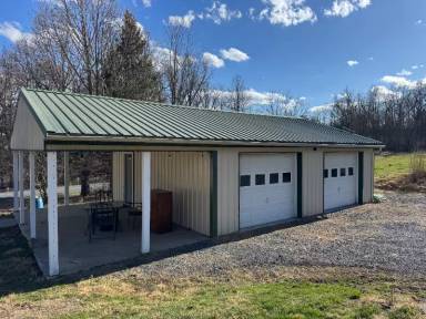 Main picture of 44 Cook Rd