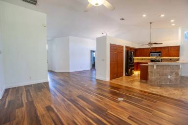 Main picture of 9511 Cypress Dr N