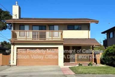 Main picture of 128 Seacliff Dr