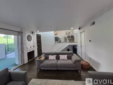 Main picture of 5313 Sevilla Ct