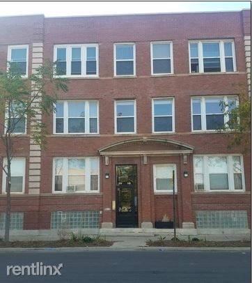 Main picture of 306 N Kedzie Ave