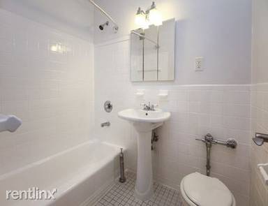 Main picture of 3558 164th St