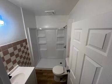 Main picture of 313 1/2 9th Ave