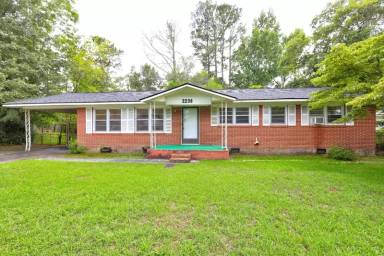 Main picture of 2238 Friar Rd