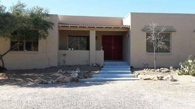 Main picture of 4740 E Camino La Brinca