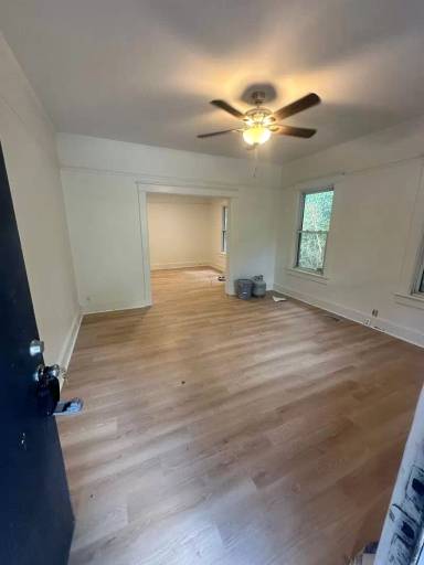 Main picture of 1019 Rowland Ave