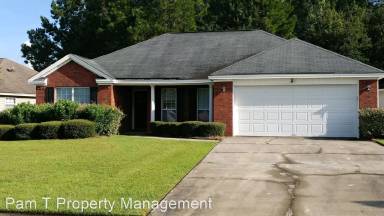 Main picture of 18 Carlisle Ln