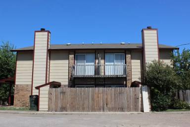 Main picture of 1704 Bundrant Dr