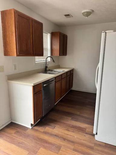 Main picture of 1003 Whipporwill Dr
