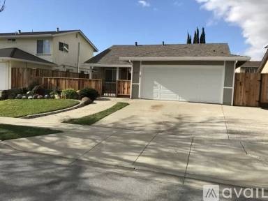 Main picture of 3551 Turner Ct