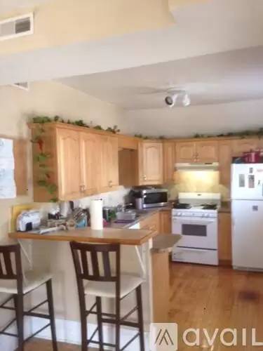 Main picture of 3132 Hennepin Ave
